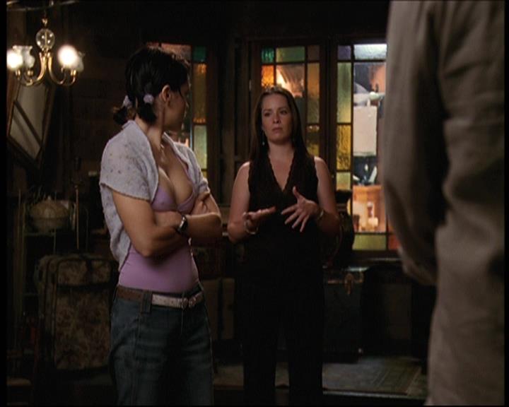 Charmed-Online-dot-net_706OnceUponABlueMoon1571.jpg