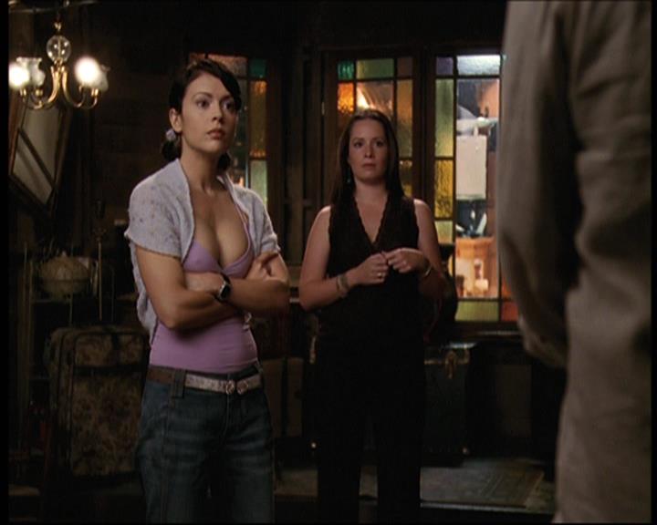 Charmed-Online-dot-net_706OnceUponABlueMoon1573.jpg