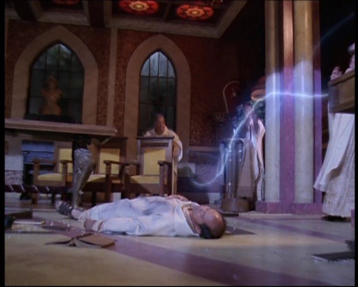 Charmed-Online-dot-net_706OnceUponABlueMoon1664.jpg