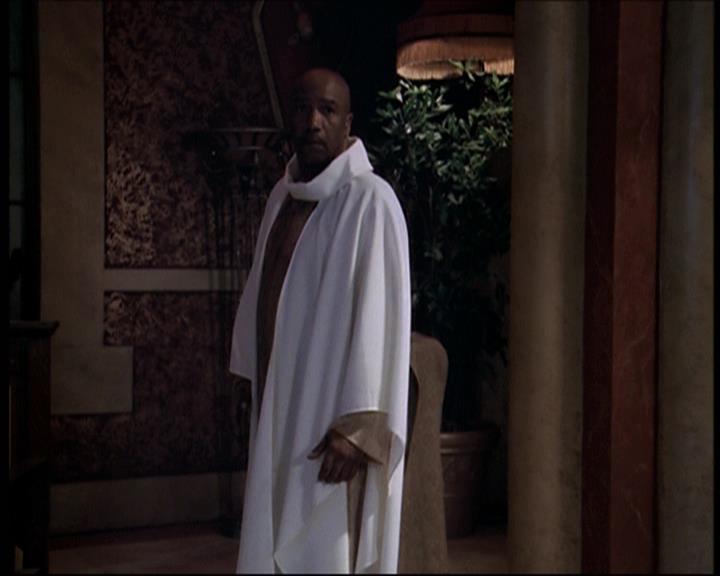 Charmed-Online-dot-net_706OnceUponABlueMoon1715.jpg