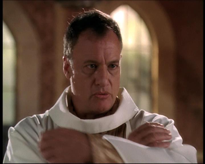 Charmed-Online-dot-net_706OnceUponABlueMoon1765.jpg