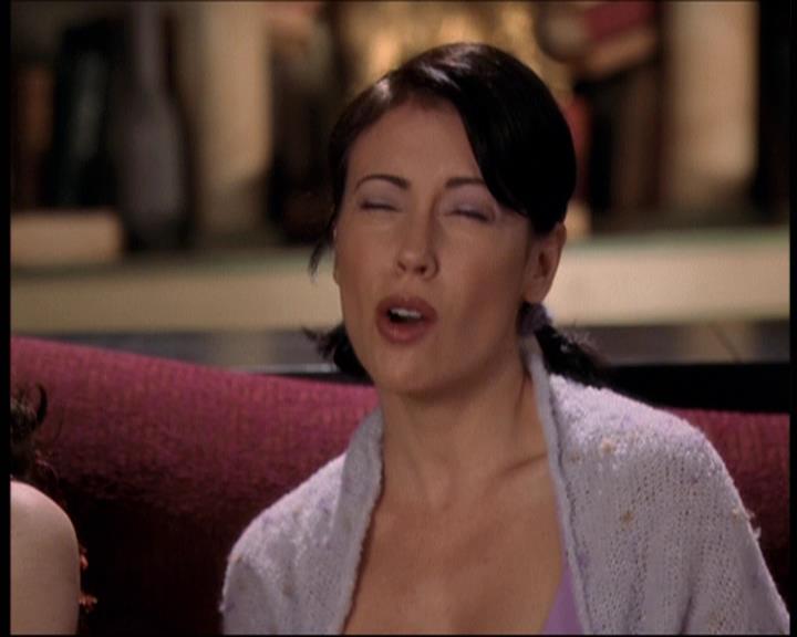 Charmed-Online-dot-net_706OnceUponABlueMoon1782.jpg