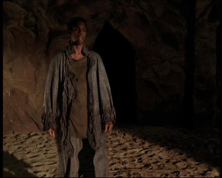 Charmed-Online-dot-net_706OnceUponABlueMoon1833.jpg