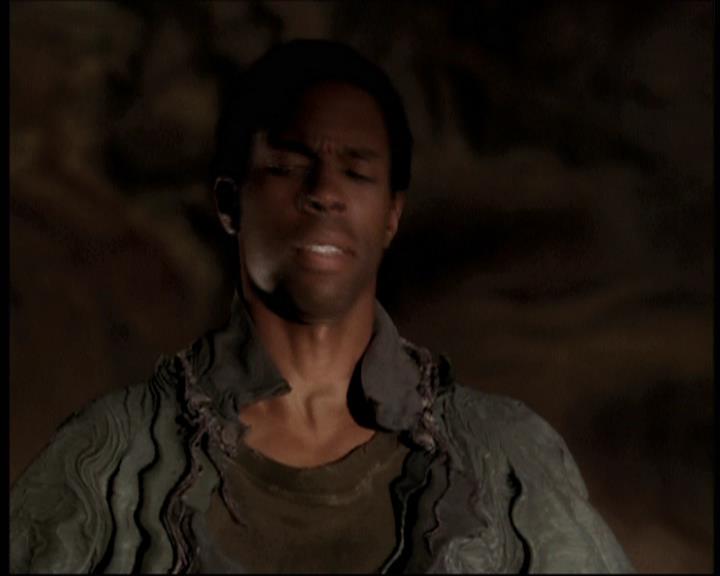 Charmed-Online-dot-net_706OnceUponABlueMoon1842.jpg