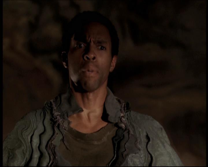 Charmed-Online-dot-net_706OnceUponABlueMoon1856.jpg