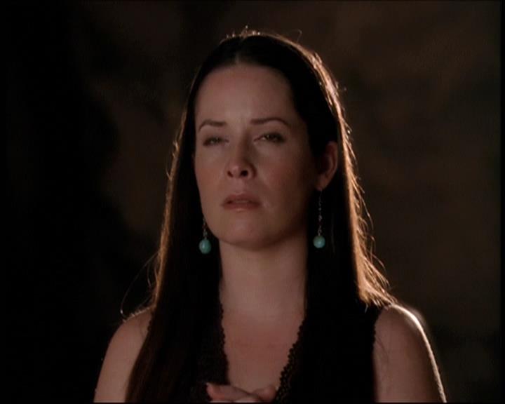 Charmed-Online-dot-net_706OnceUponABlueMoon1872.jpg