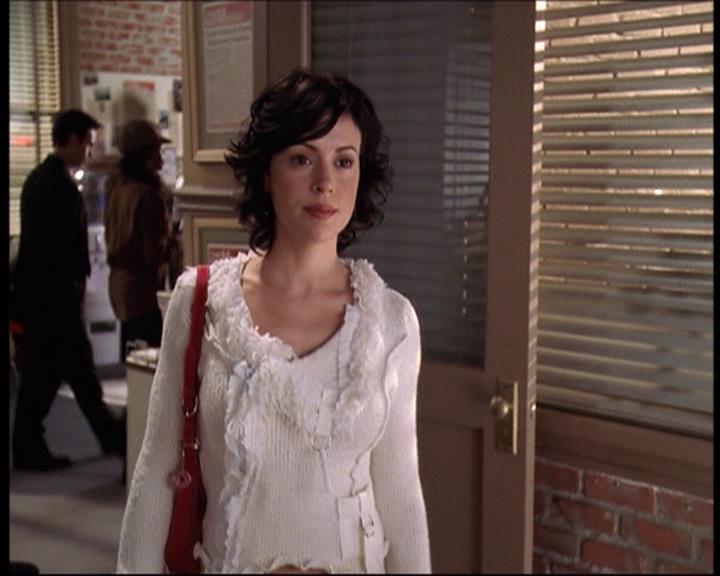 Charmed-Online-dot-net_706OnceUponABlueMoon2010.jpg