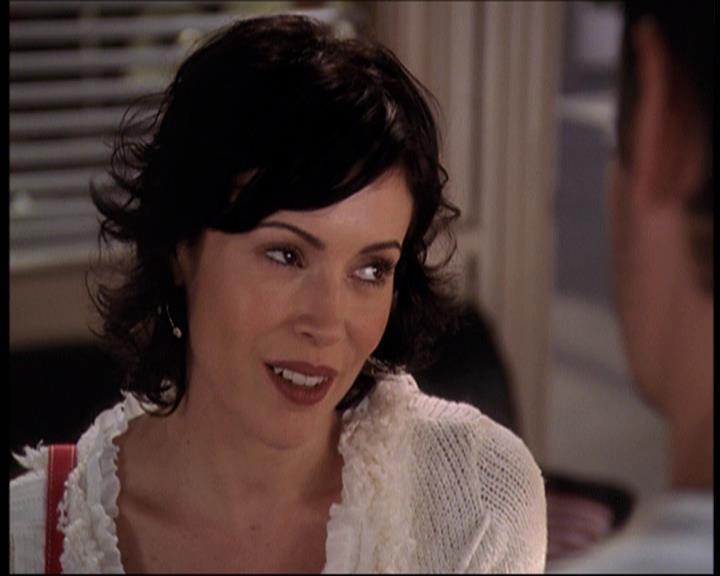 Charmed-Online-dot-net_706OnceUponABlueMoon2061.jpg