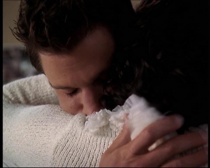 Charmed-Online-dot-net_706OnceUponABlueMoon2104.jpg
