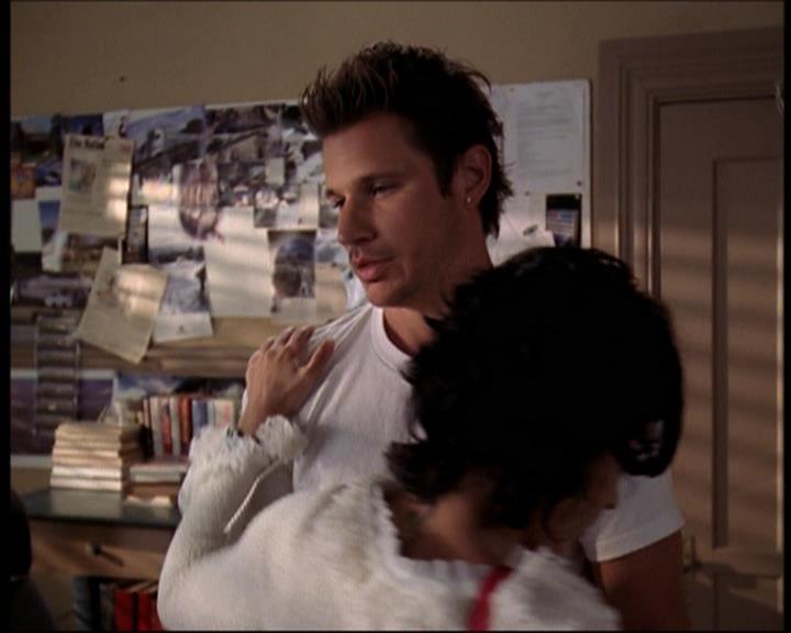 Charmed-Online-dot-net_706OnceUponABlueMoon2109.jpg