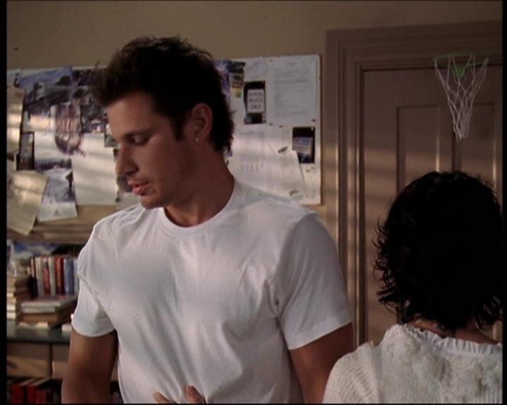 Charmed-Online-dot-net_706OnceUponABlueMoon2110.jpg