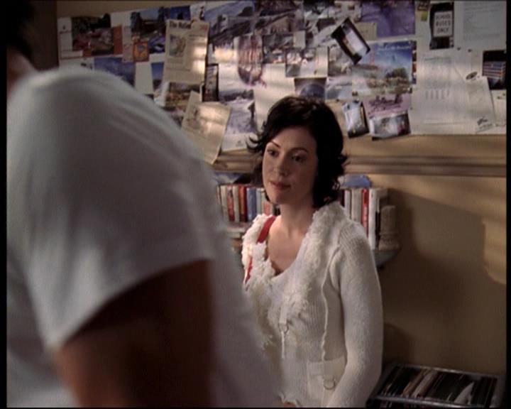 Charmed-Online-dot-net_706OnceUponABlueMoon2119.jpg
