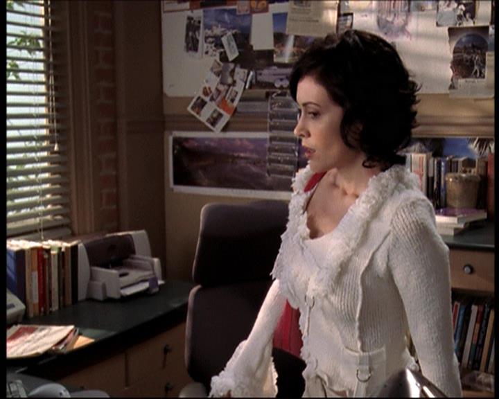 Charmed-Online-dot-net_706OnceUponABlueMoon2123.jpg