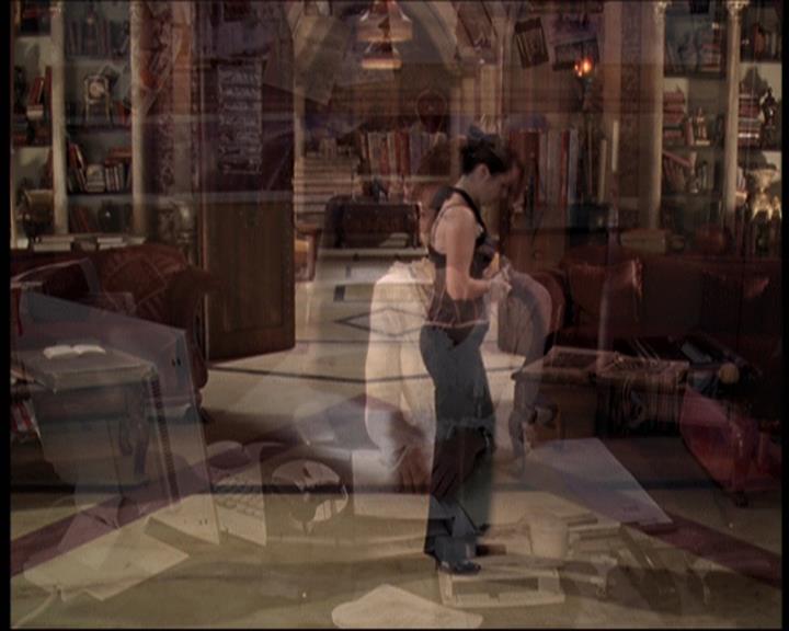 Charmed-Online-dot-net_706OnceUponABlueMoon2135.jpg