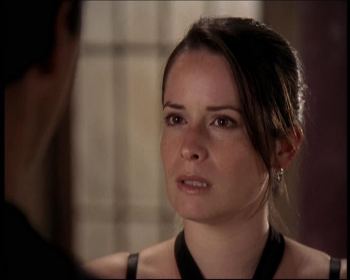 Charmed-Online-dot-net_706OnceUponABlueMoon2155.jpg