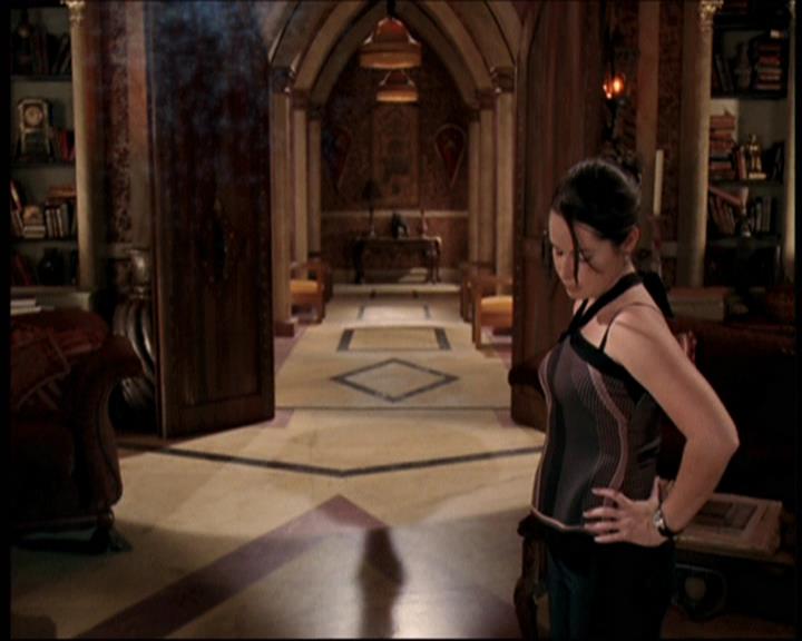 Charmed-Online-dot-net_706OnceUponABlueMoon2212.jpg