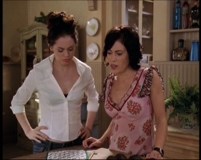 Charmed-Online-dot-net_706OnceUponABlueMoon0389.jpg