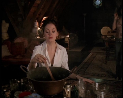 Charmed-Online-dot-net_706OnceUponABlueMoon0897.jpg