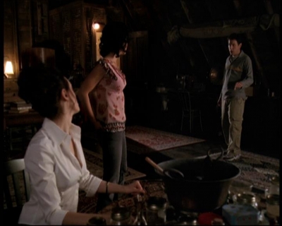 Charmed-Online-dot-net_706OnceUponABlueMoon0908.jpg