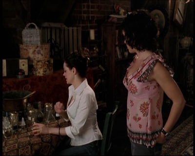 Charmed-Online-dot-net_706OnceUponABlueMoon0928.jpg