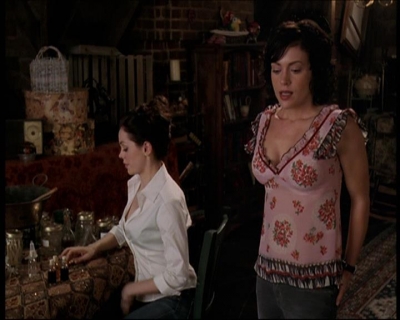 Charmed-Online-dot-net_706OnceUponABlueMoon0948.jpg