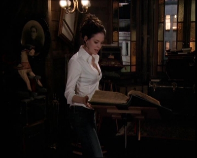 Charmed-Online-dot-net_706OnceUponABlueMoon0957.jpg