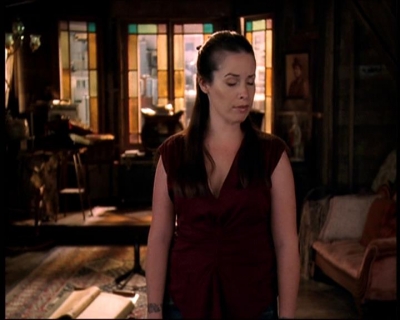 Charmed-Online-dot-net_706OnceUponABlueMoon1104.jpg