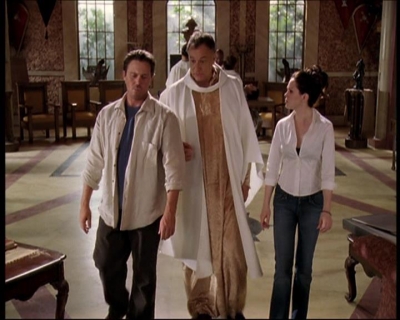 Charmed-Online-dot-net_706OnceUponABlueMoon1146.jpg