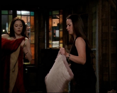 Charmed-Online-dot-net_706OnceUponABlueMoon1521.jpg