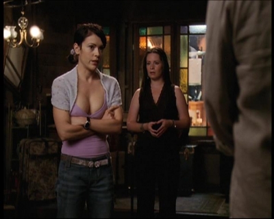 Charmed-Online-dot-net_706OnceUponABlueMoon1568.jpg