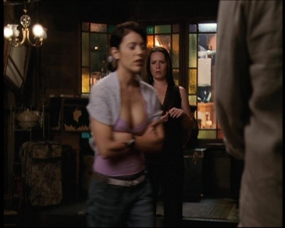 Charmed-Online-dot-net_706OnceUponABlueMoon1576.jpg