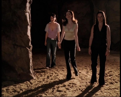 Charmed-Online-dot-net_706OnceUponABlueMoon1831.jpg