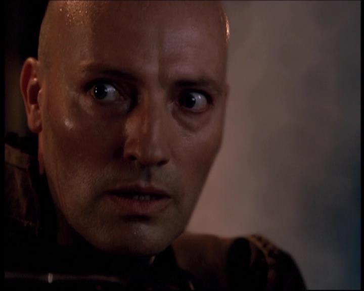 Charmed-Online-dot-net_707SomeoneToWitchOverMe0390.jpg