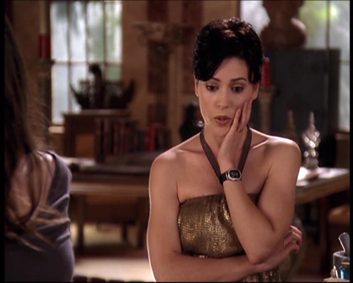 Charmed-Online-dot-net_707SomeoneToWitchOverMe0471.jpg