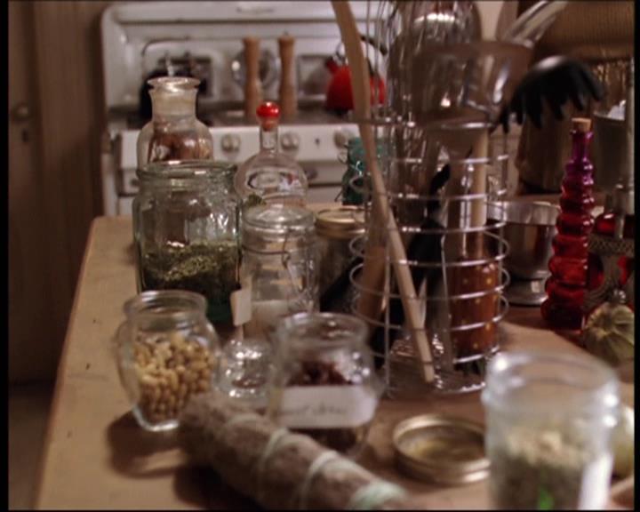 Charmed-Online-dot-net_707SomeoneToWitchOverMe0884.jpg
