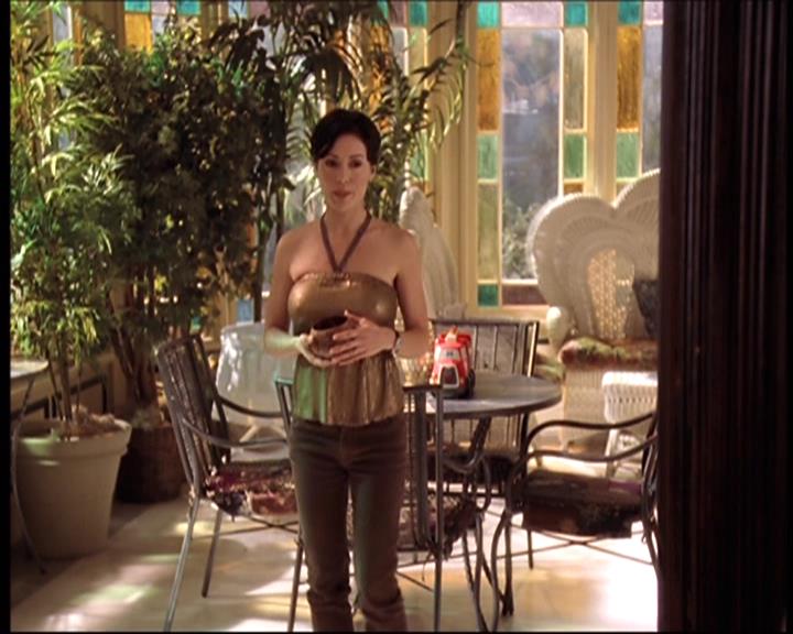Charmed-Online-dot-net_707SomeoneToWitchOverMe0991.jpg
