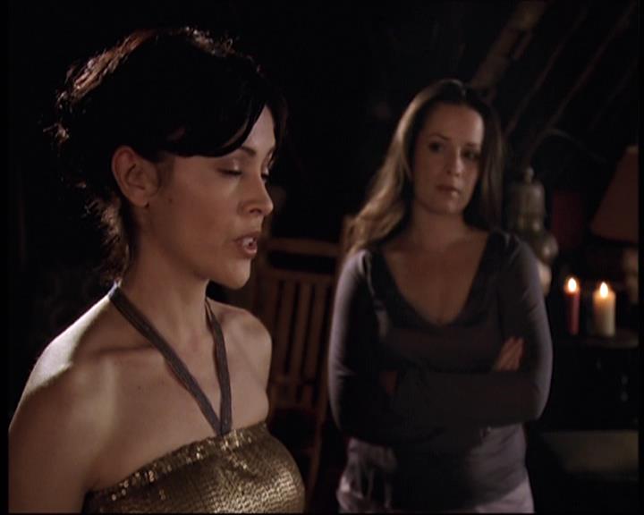 Charmed-Online-dot-net_707SomeoneToWitchOverMe1013.jpg