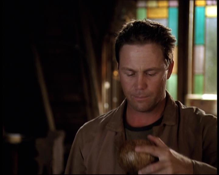Charmed-Online-dot-net_707SomeoneToWitchOverMe1030.jpg