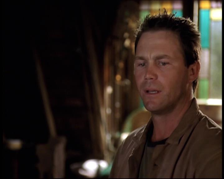 Charmed-Online-dot-net_707SomeoneToWitchOverMe1033.jpg