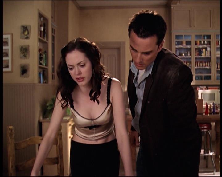 Charmed-Online-dot-net_707SomeoneToWitchOverMe1176.jpg