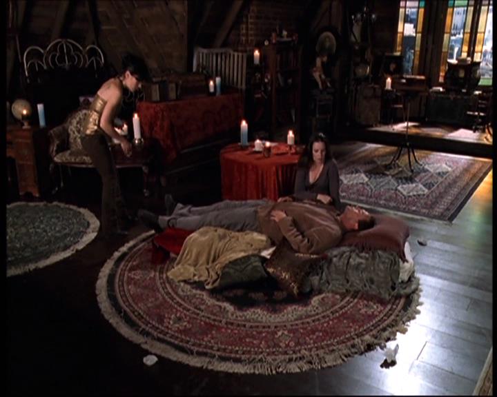 Charmed-Online-dot-net_707SomeoneToWitchOverMe1259.jpg