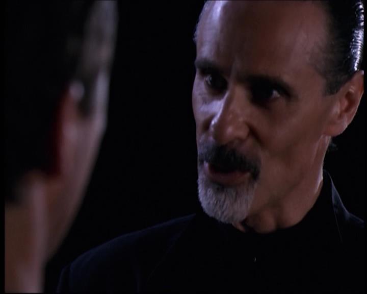 Charmed-Online-dot-net_707SomeoneToWitchOverMe1932.jpg