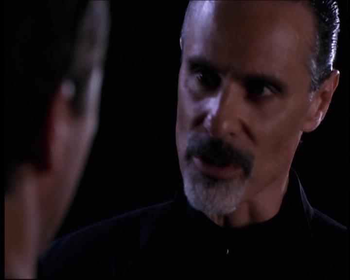 Charmed-Online-dot-net_707SomeoneToWitchOverMe1936.jpg