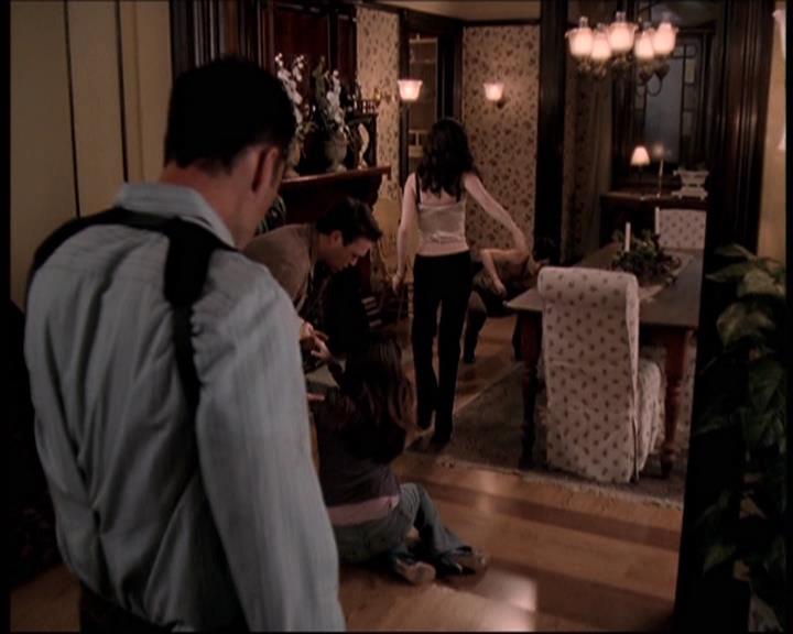 Charmed-Online-dot-net_707SomeoneToWitchOverMe2089.jpg