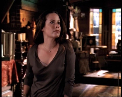 Charmed-Online-dot-net_707SomeoneToWitchOverMe0703.jpg