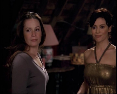 Charmed-Online-dot-net_707SomeoneToWitchOverMe0720.jpg