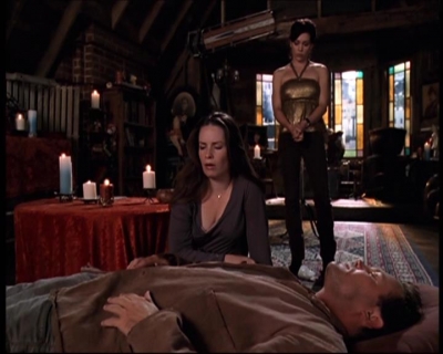 Charmed-Online-dot-net_707SomeoneToWitchOverMe1274.jpg