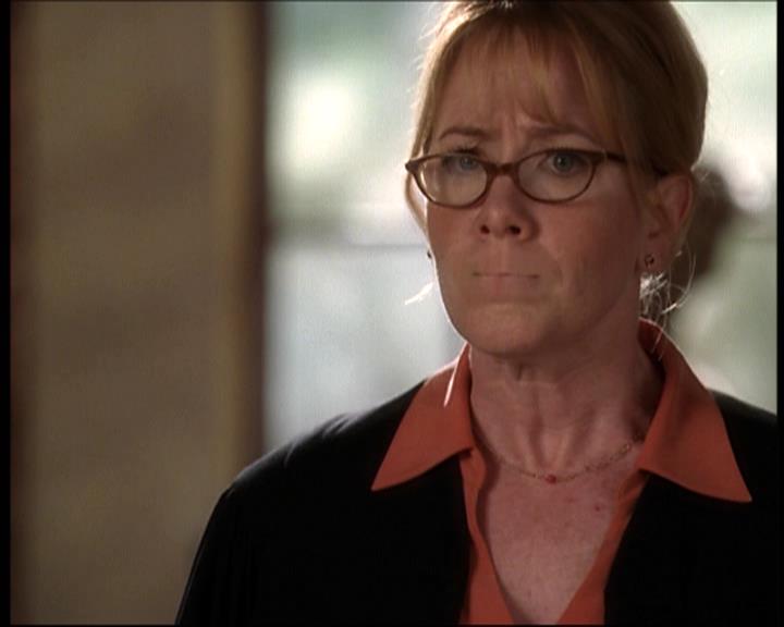 Charmed-Online-dot-net_708CharmedNoir0040.jpg