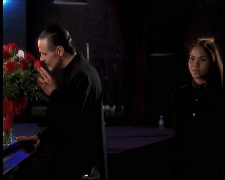 Charmed-Online-dot-net_708CharmedNoir0553.jpg
