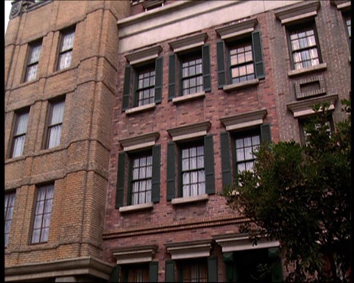 Charmed-Online-dot-net_708CharmedNoir0581.jpg